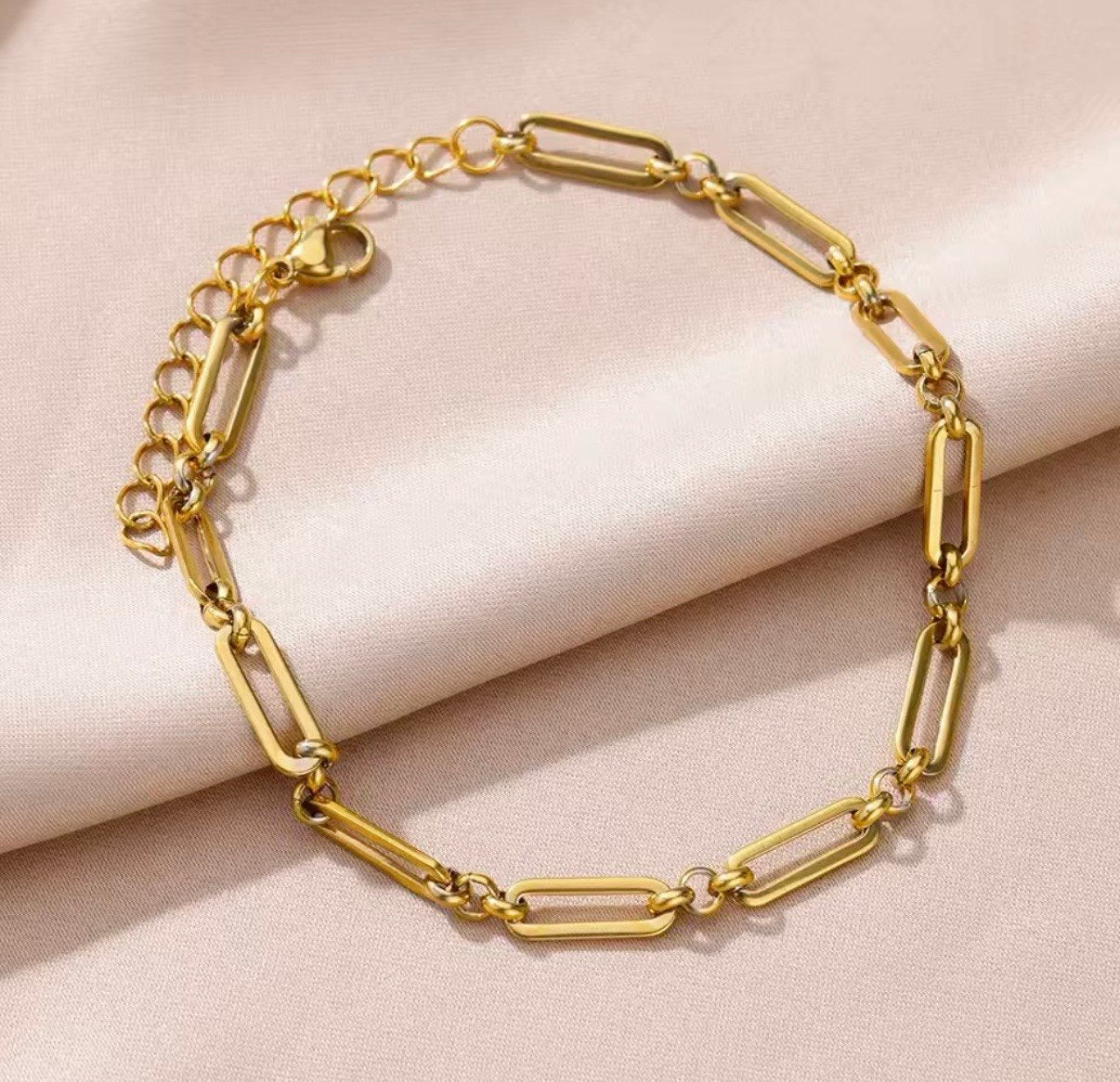 The Imperial Chain of Prestige Bracelet